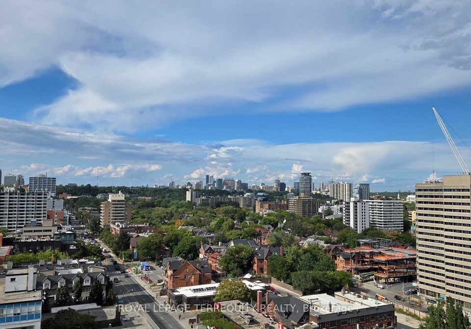 738-spadina-avenue-toronto-ontario-c12382531