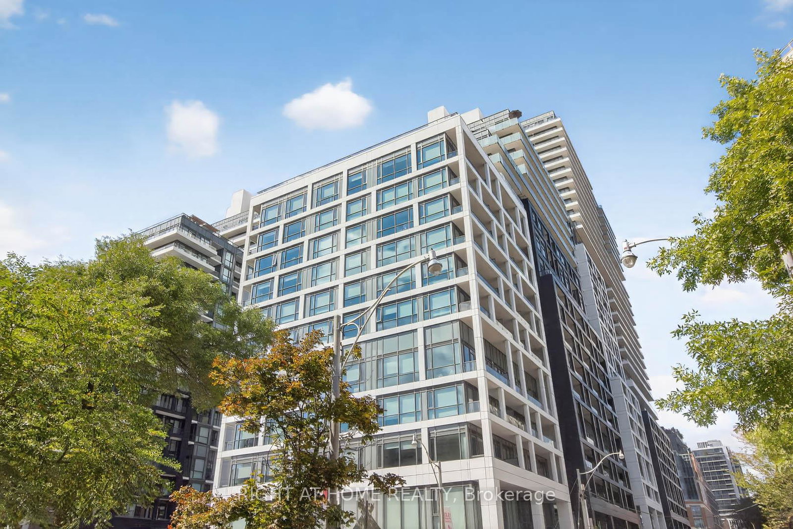 60-princess-street-toronto-ontario-c12382623