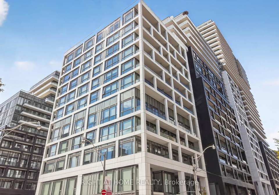 60-princess-street-toronto-ontario-c12382623