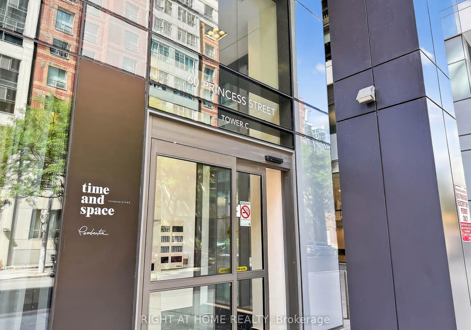 60-princess-street-toronto-ontario-c12382623