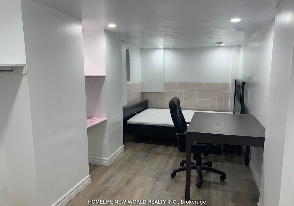 30-huron-street-toronto-ontario-c12382634
