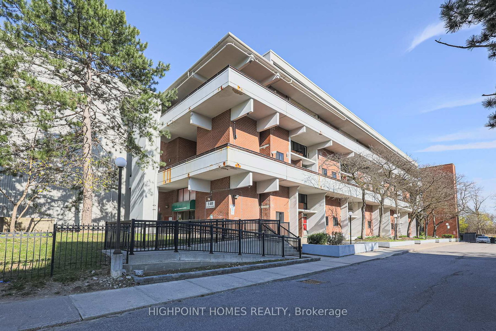 140-leeward-glenway-east-york-ontario-c12382695