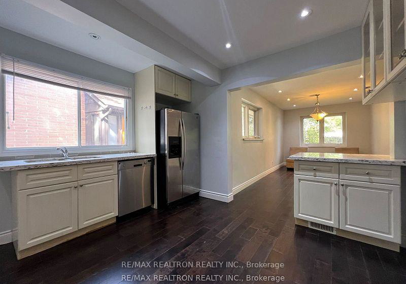 47-tremont-crescent-north-york-ontario-c12382902