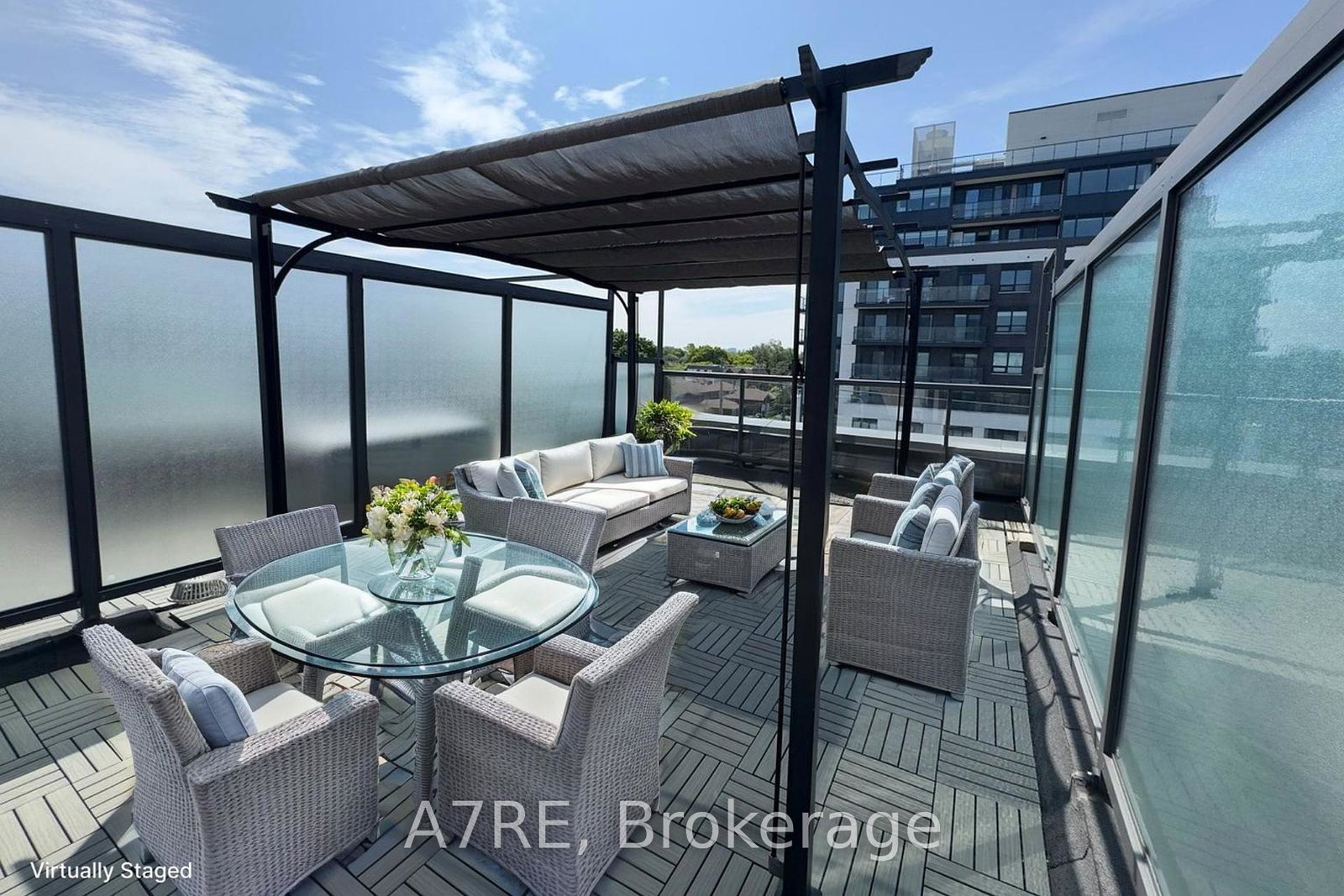 724-sheppard-avenue-w-toronto-ontario-c12382908