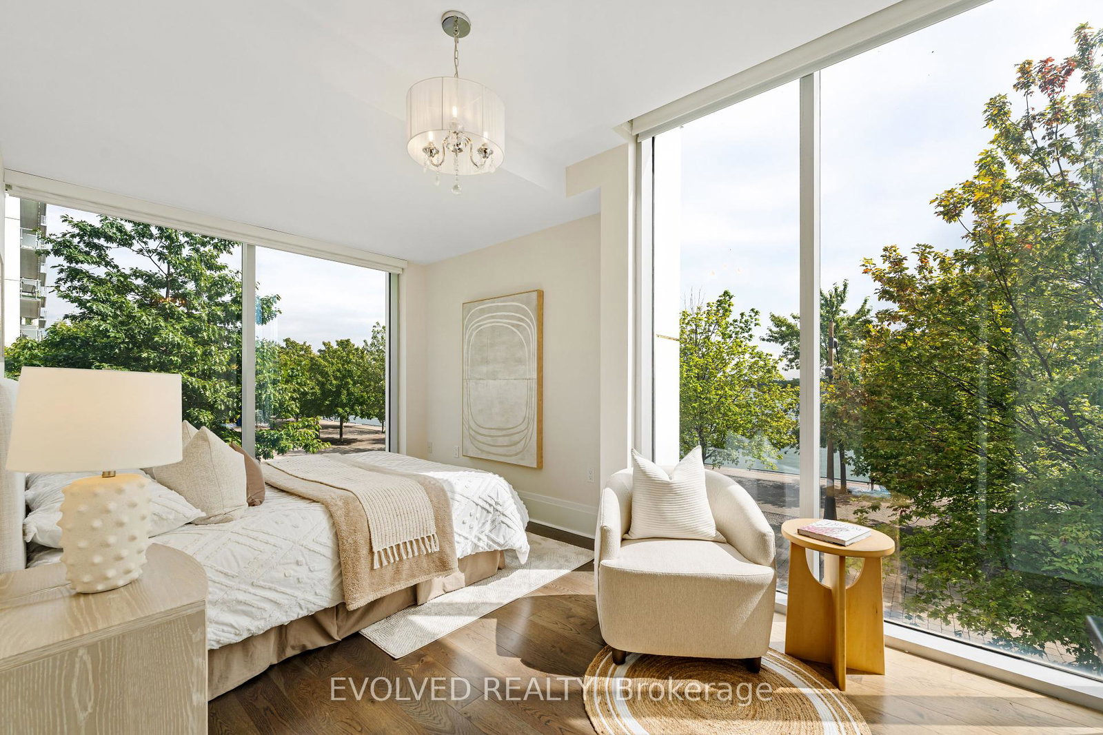 29-queens-quay-e-toronto-ontario-c12382923