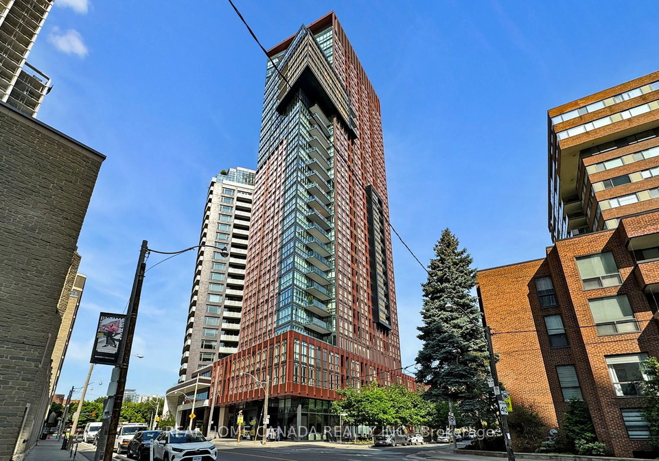 32-davenport-road-toronto-ontario-c12382928