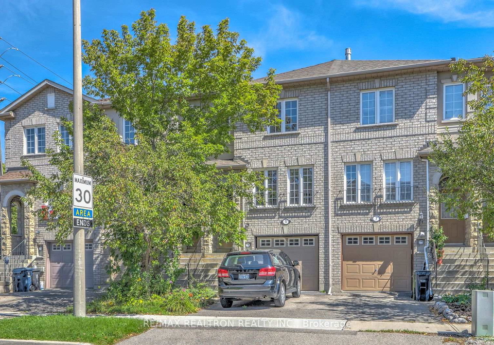 5-rodeo-court-toronto-ontario-c12382944