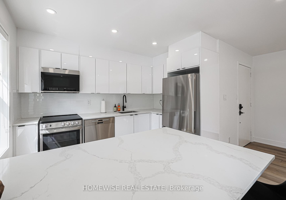 383-spadina-road-toronto-ontario-c12382983