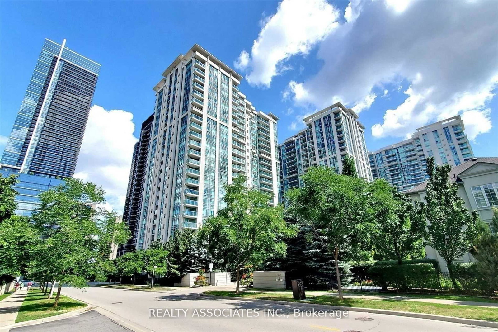 31-bales-avenue-north-york-ontario-c12383462