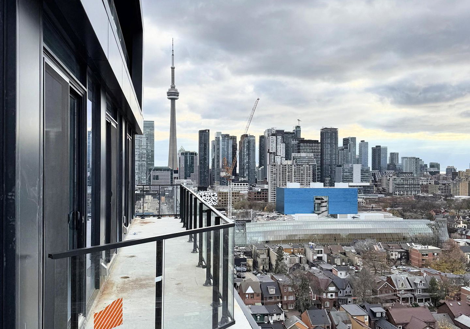 195-mccaul-street-toronto-ontario-c12383547