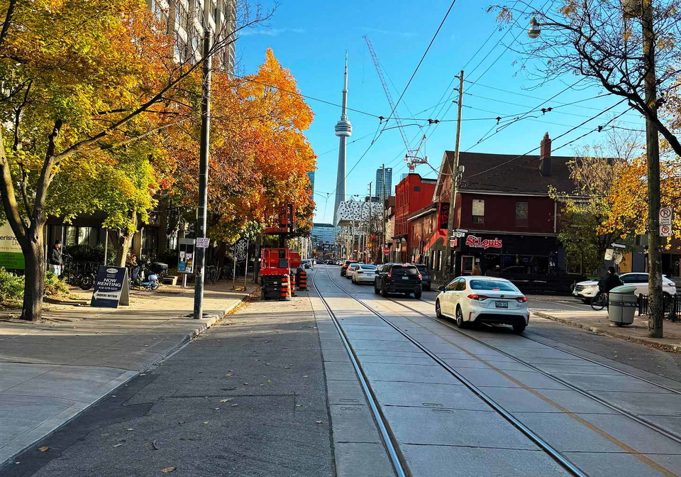 195-mccaul-street-toronto-ontario-c12383547
