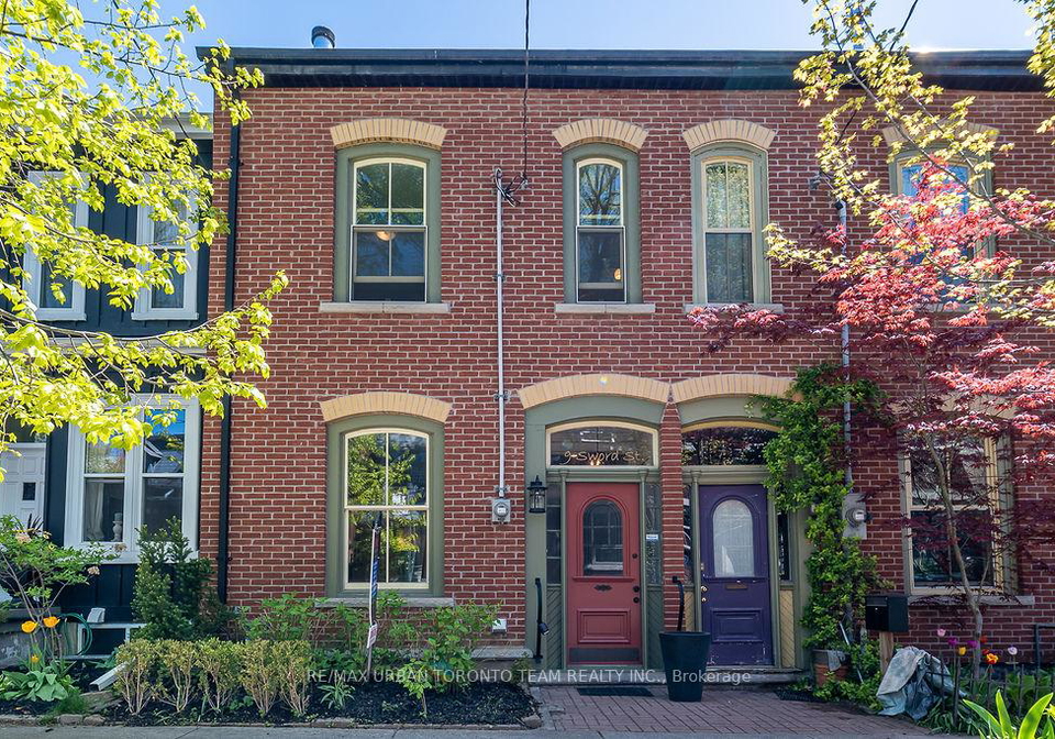 9-sword-street-toronto-ontario-c12383630