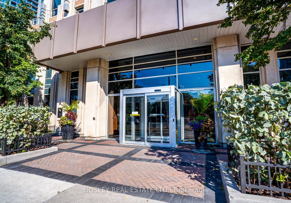 628-fleet-street-toronto-ontario-c12383831