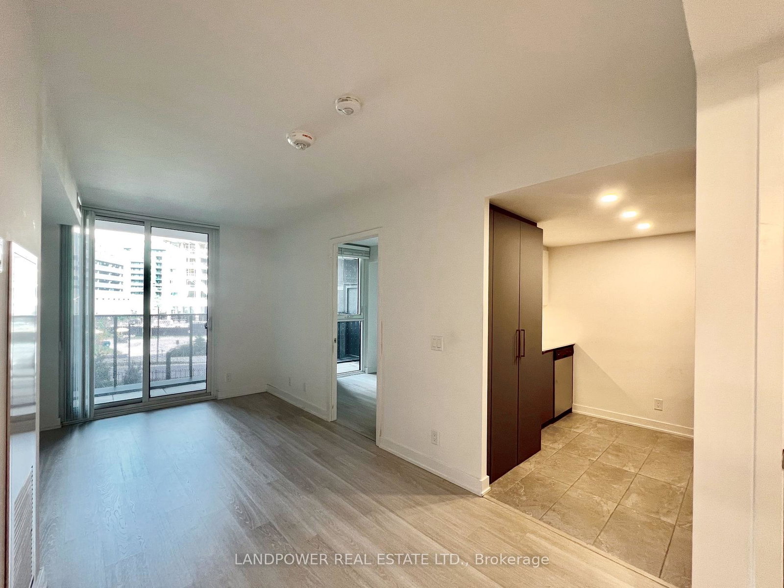 30-tretti-way-toronto-ontario-c12383950