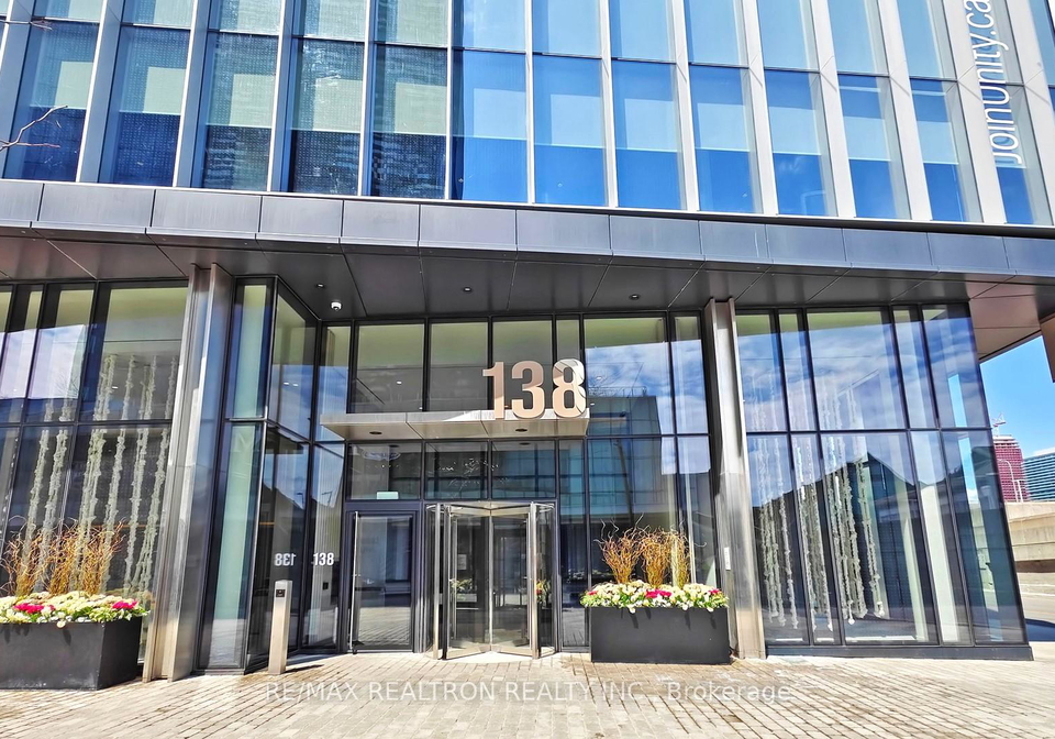 138-downes-street-toronto-ontario-c12383967