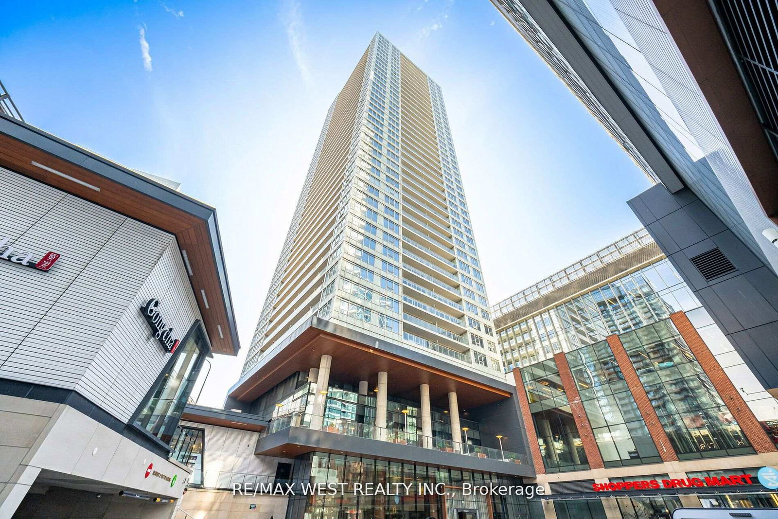 17-bathurst-street-toronto-ontario-c12383999
