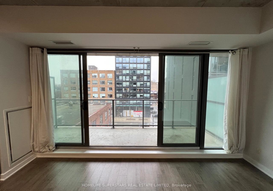 32-camden-street-toronto-ontario-c12384004