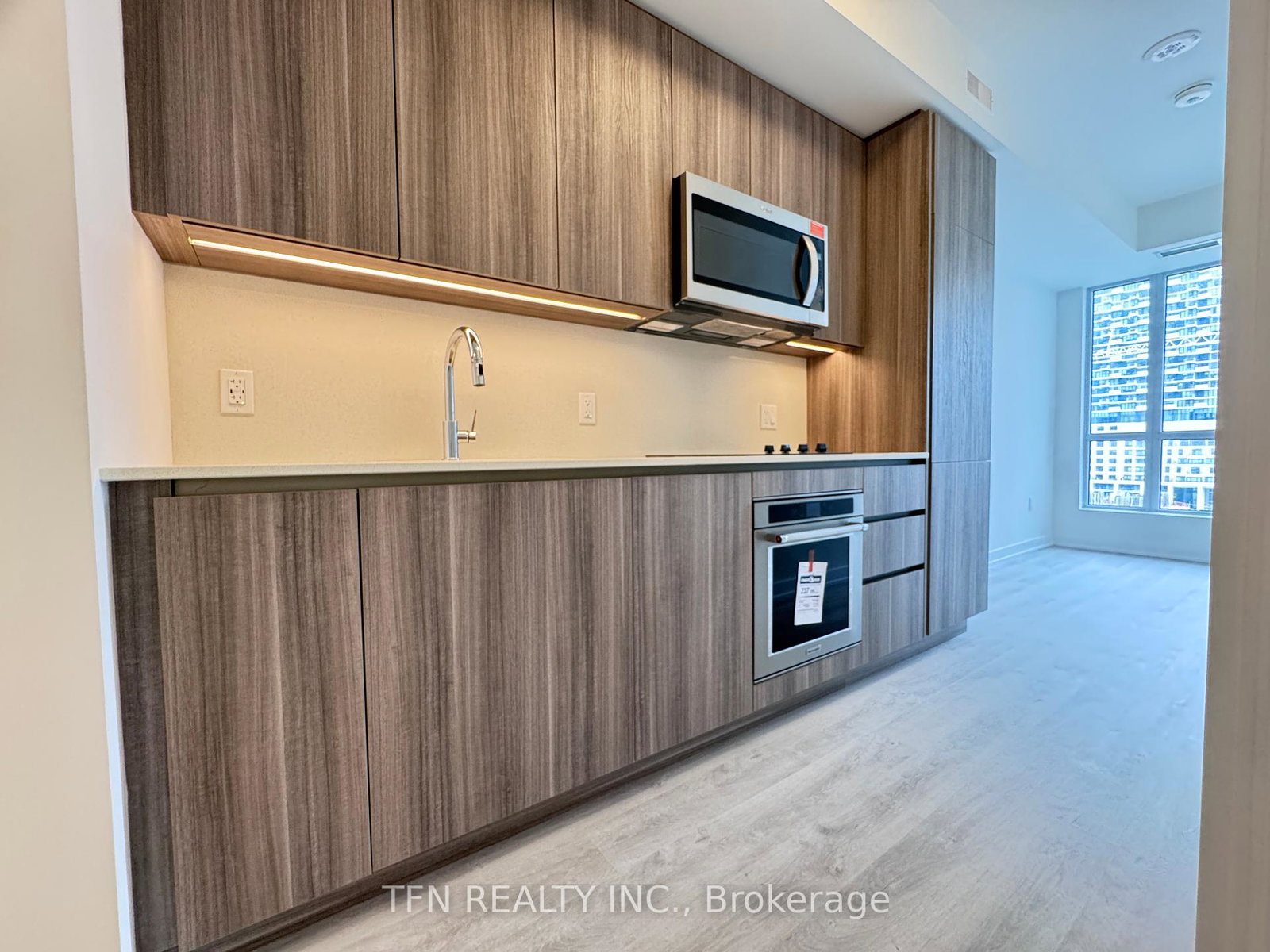 15-richardson-street-toronto-ontario-c12384062