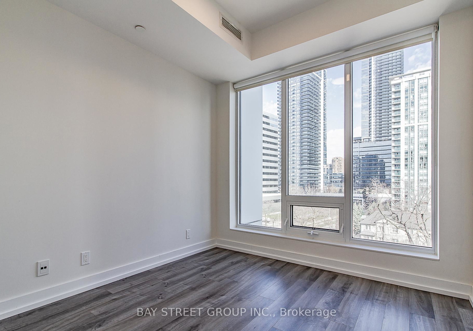 28-avondale-avenue-north-york-ontario-c12384158