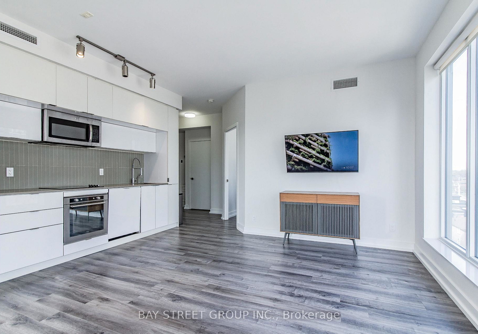 28-avondale-avenue-north-york-ontario-c12384158