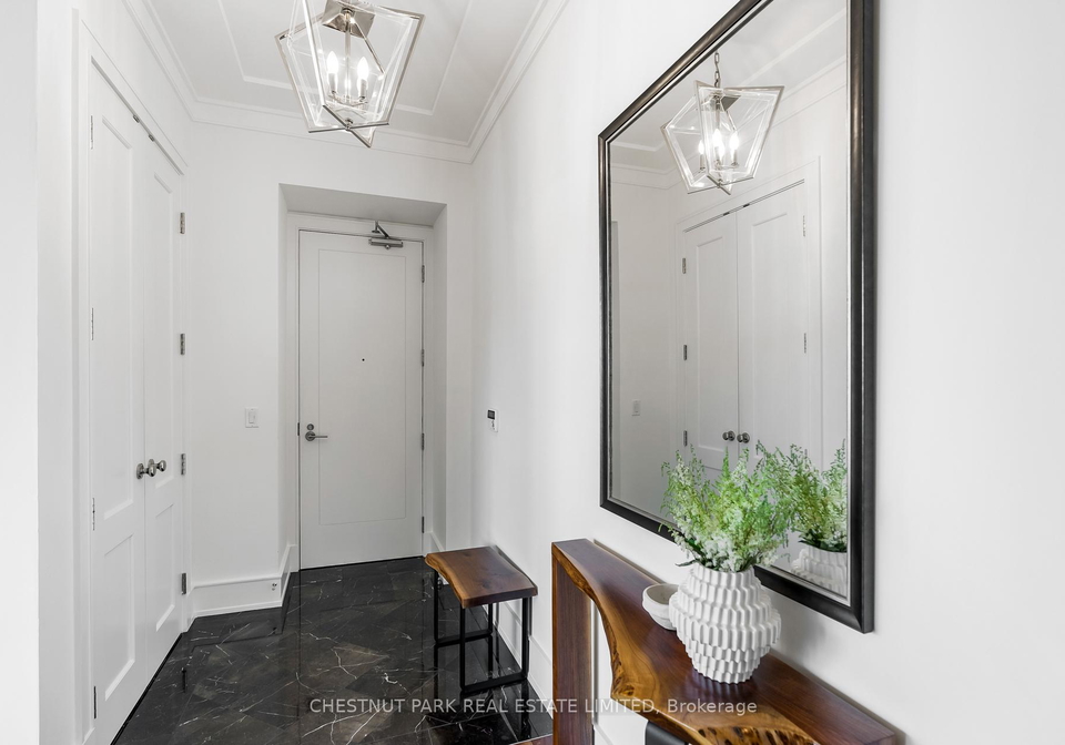 183-wellington-street-w-toronto-ontario-c12384266