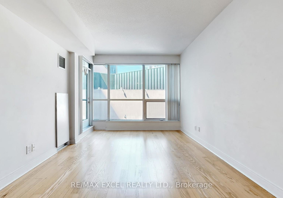 1-scott-street-toronto-ontario-c12384278