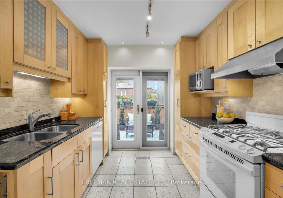 769-euclid-avenue-toronto-ontario-c12384364