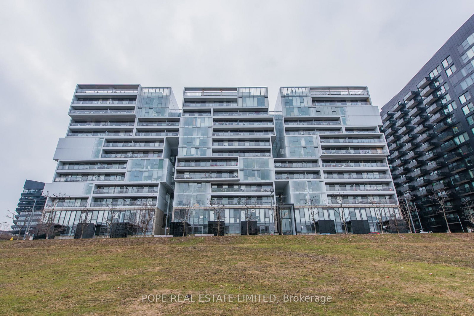 32-trolley-crescent-toronto-ontario-c12384615