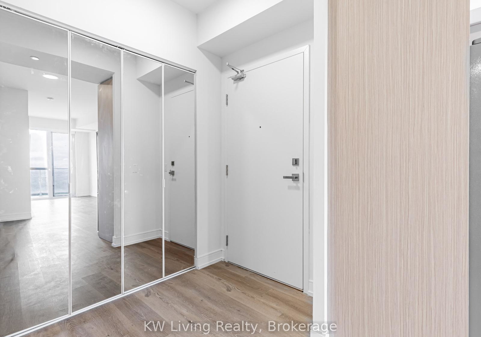 10-deerlick-court-north-york-ontario-c12384978