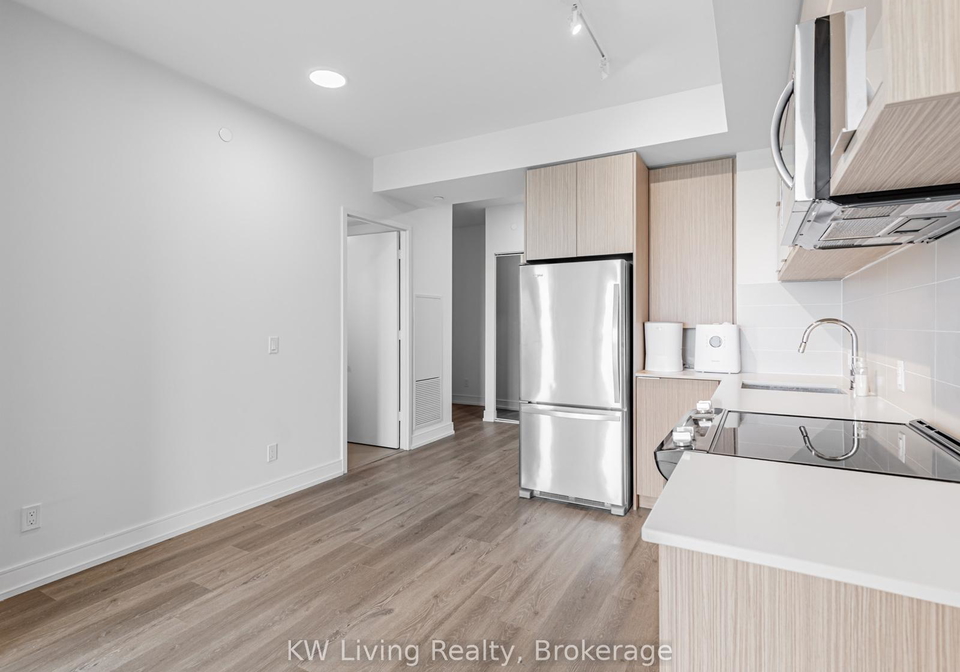 10-deerlick-court-north-york-ontario-c12384978