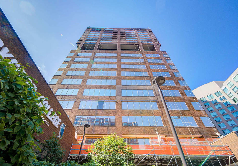 914-yonge-street-toronto-ontario-c12385046
