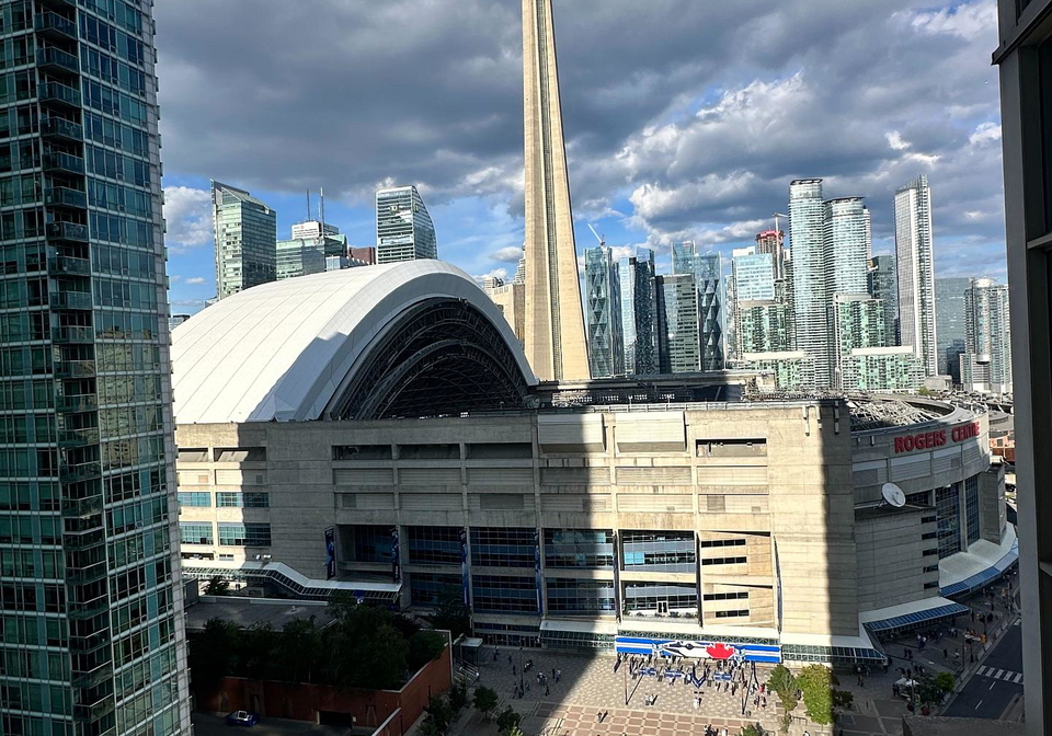 10-navy-wharf-court-toronto-ontario-c12385164