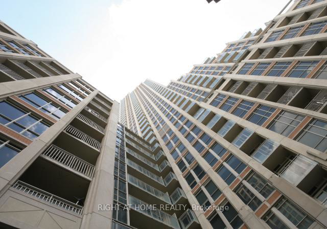 628-fleet-street-toronto-ontario-c12385211