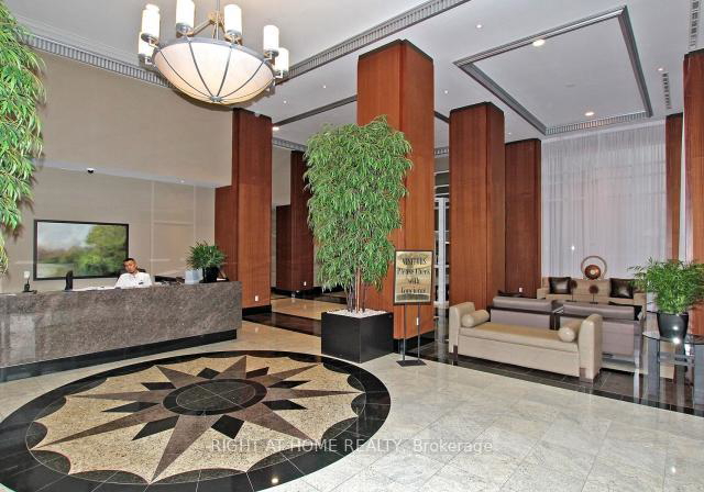 628-fleet-street-toronto-ontario-c12385211