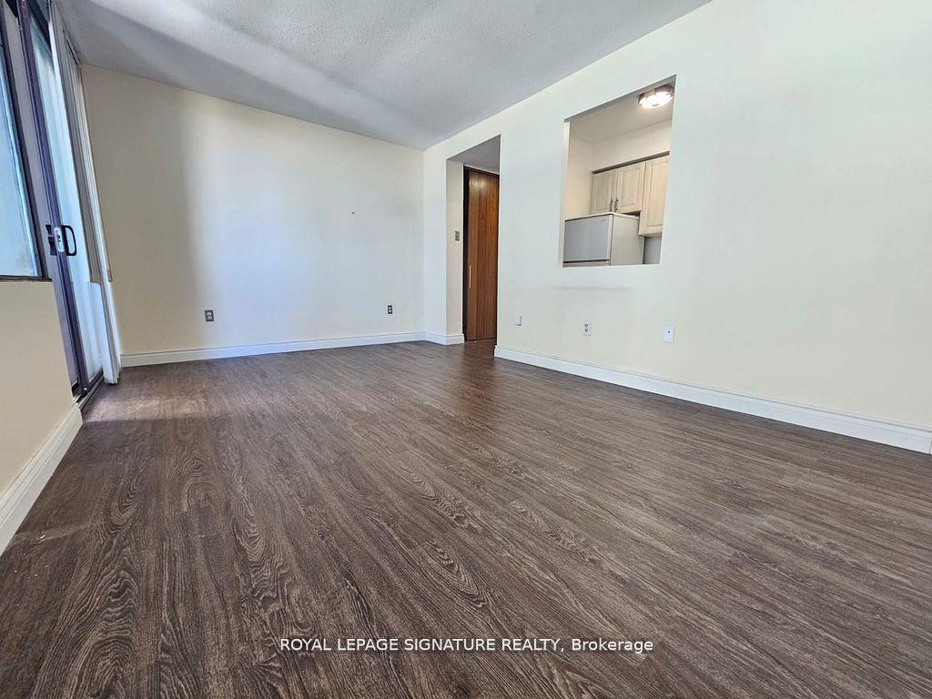 720-spadina-avenue-toronto-ontario-c12385474