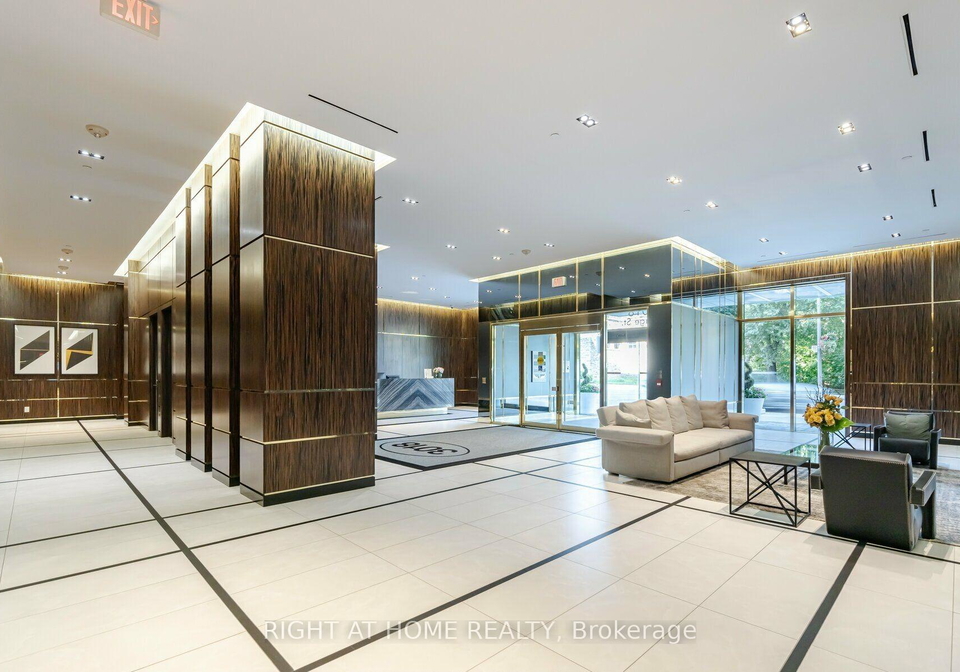 3018-yonge-street-toronto-ontario-c12385663