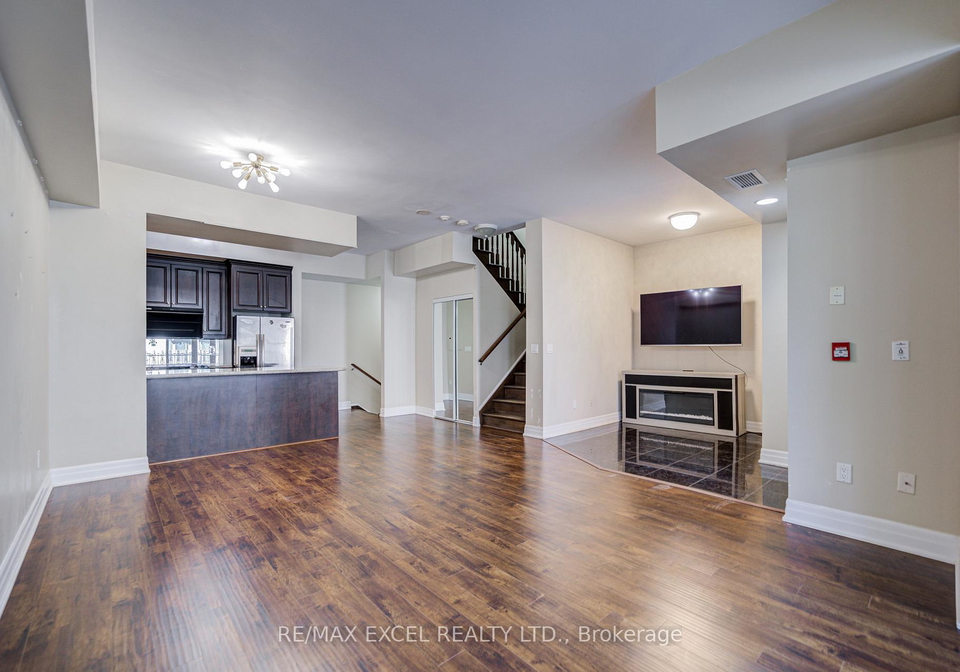 93-sloping-sky-mews-toronto-ontario-c12385936