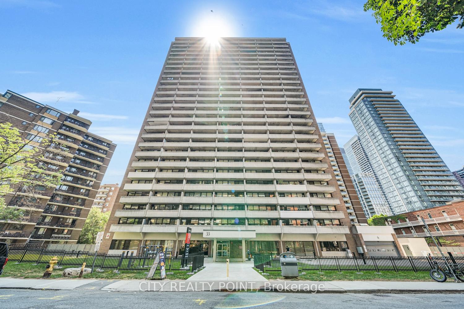 33-isabella-street-toronto-ontario-c12385970
