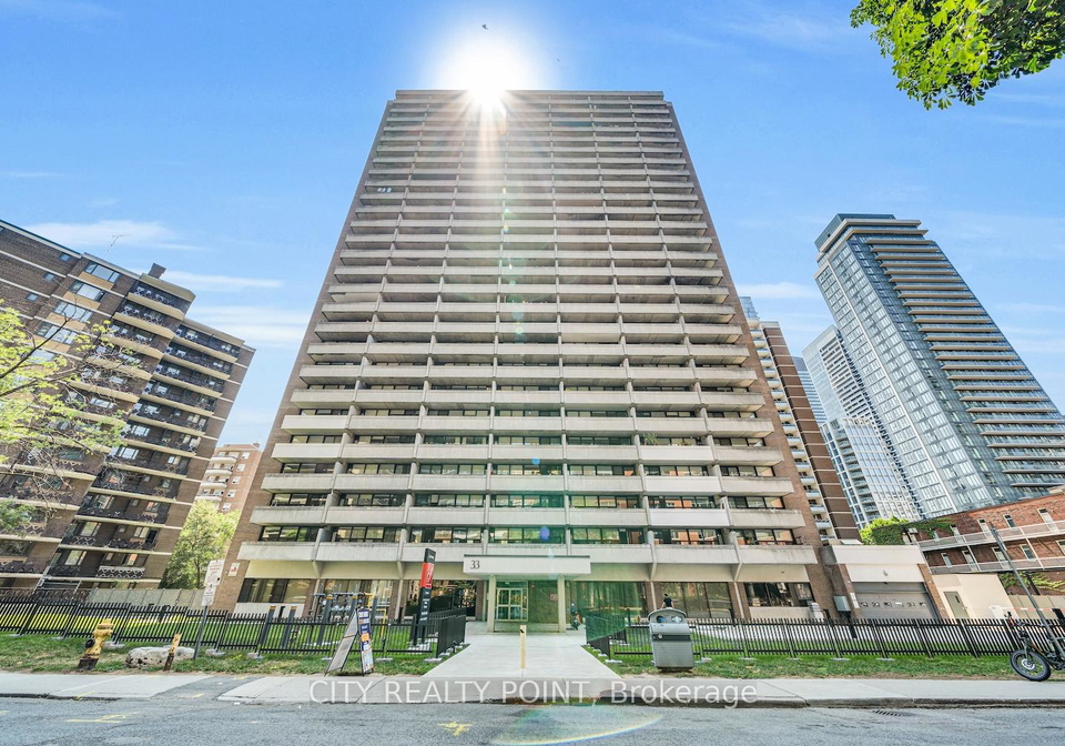 33-isabella-street-toronto-ontario-c12385970