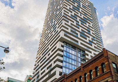 20-lombard-street-toronto-ontario-c12386040