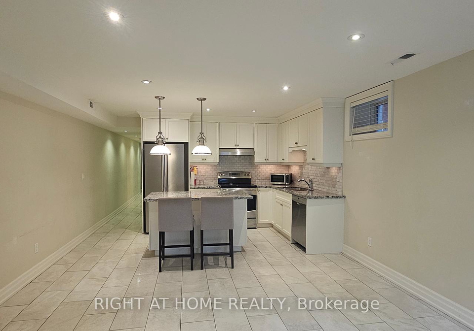 730-shaw-street-toronto-ontario-c12386077