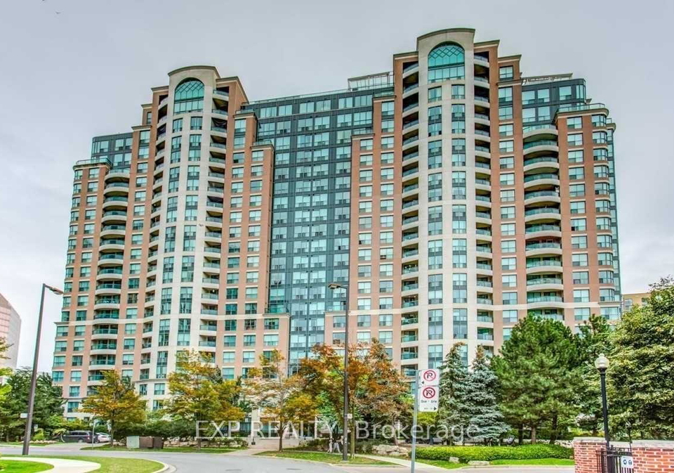 23-lorraine-drive-toronto-ontario-c12386141