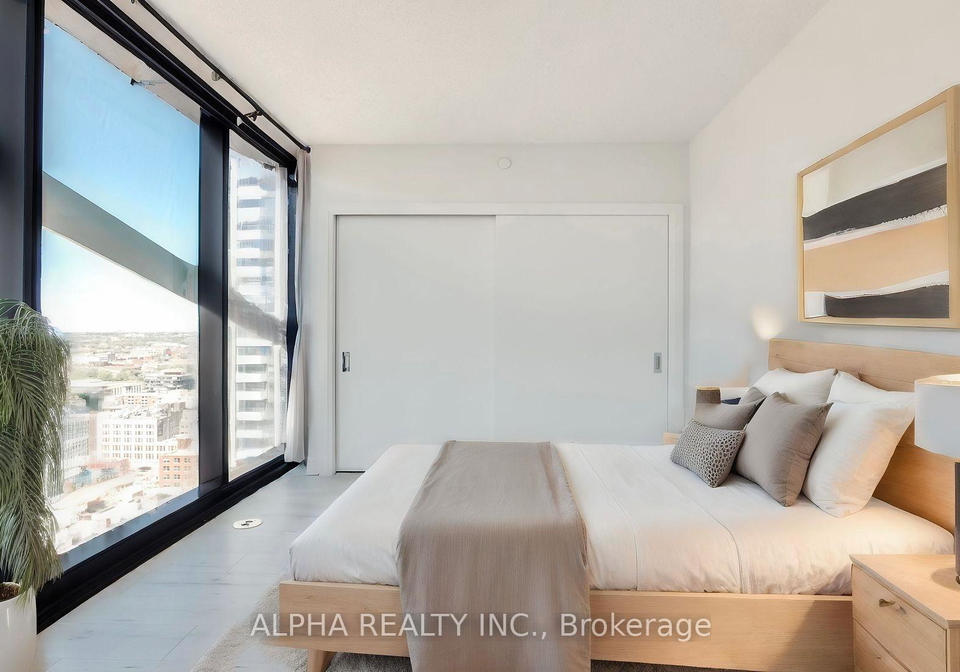 224-king-street-w-toronto-ontario-c12386145