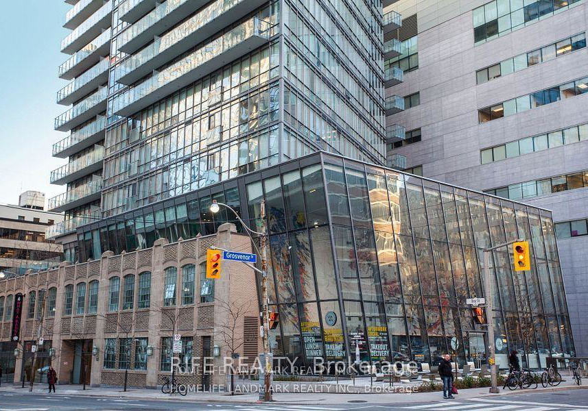 832-bay-street-toronto-ontario-c12386242