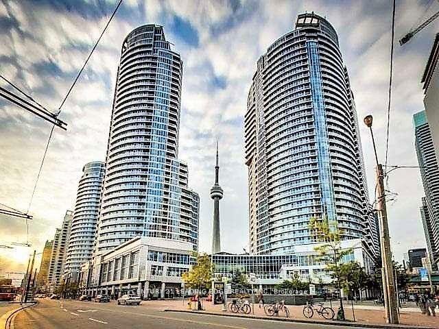 8-york-street-toronto-ontario-c12386263