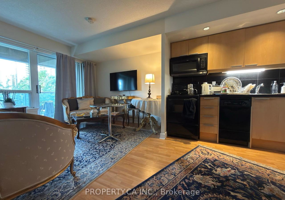 19-avondale-avenue-north-york-ontario-c12386324