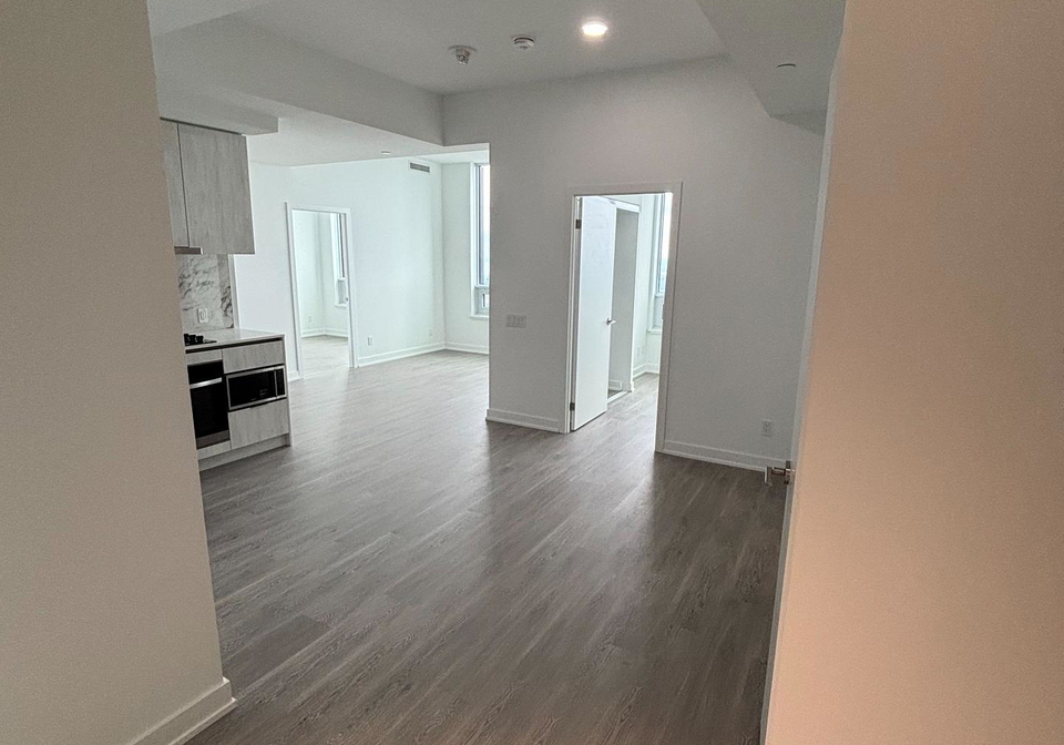 8-wellesley-street-w-toronto-ontario-c12386602