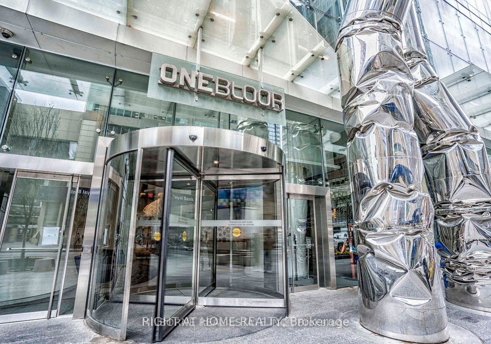 1-bloor-street-e-toronto-ontario-c12386702
