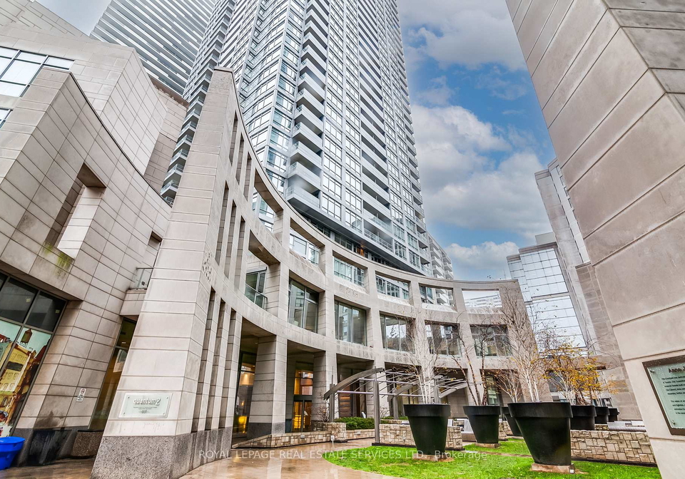 2191-yonge-street-toronto-ontario-c12386740