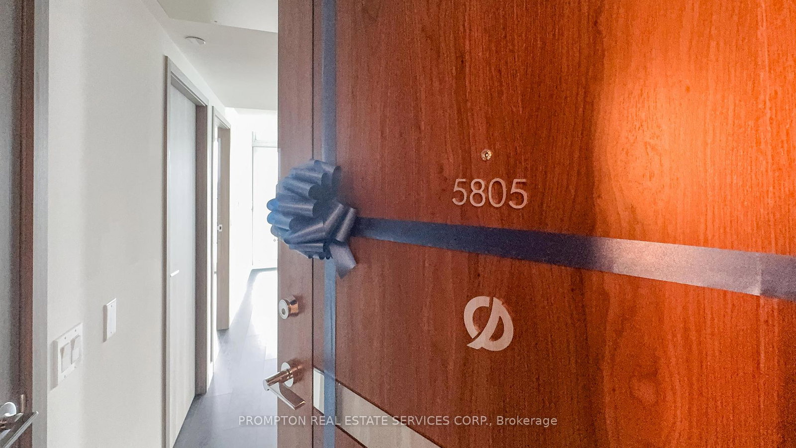 3-concord-cityplace-way-toronto-ontario-c12386781